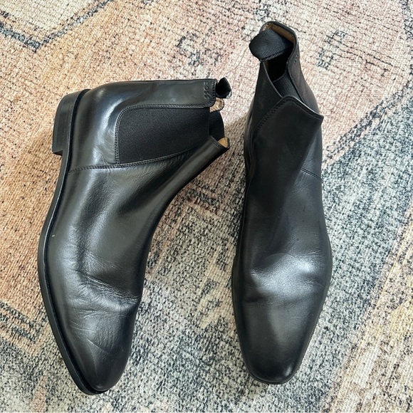 Mens BOSS Lisbon Pull On Black Leather Booties sz 9.5